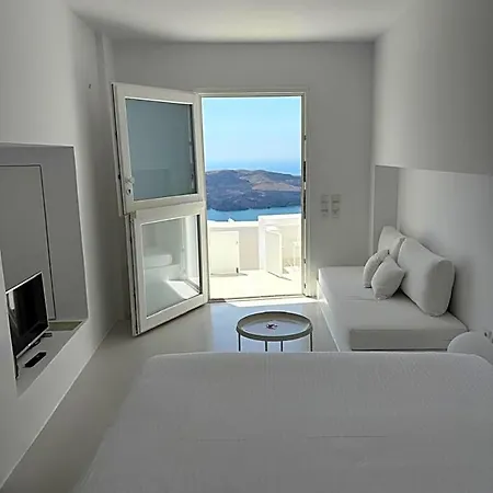 Aesthesis Boutique Hotel Firá